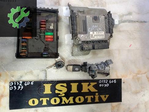 Volkswagen Caddy Beyin 03G906021AQ çıkma parça