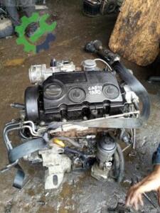 Çıkma Orijinal Motor Komple Volkswagen Caddy