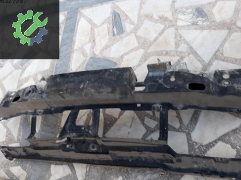 Volkswagen Caddy Ön Panel çıkma parça