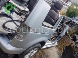 Volkswagen Caddy 1.9 Sağ arka çamurluk hatasız orjinal çıkma
