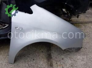 Volkswagen Caddy 1.9 Sağ ön çamurluk hatasız orjinal çıkma