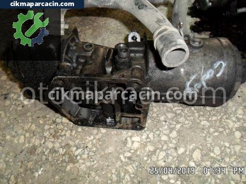Volkswagen Caddy Yağ Soğutucu çıkma parça
