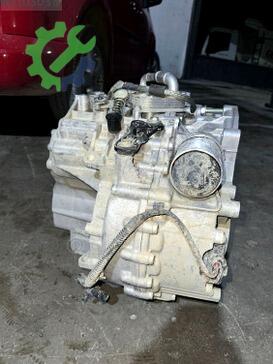 Volkswagen Caddy Şanzıman Komple 22-25 çıkma parça