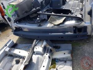 Volkswagen Caddy arka tyampon Demiri Hatasız Orjinal Çıkma
