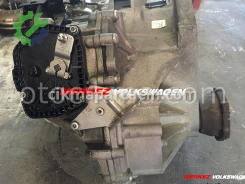 Volkswagen Caddy Otomatik Şanzıman VOLKSWAGEN-CADDY çıkma parça