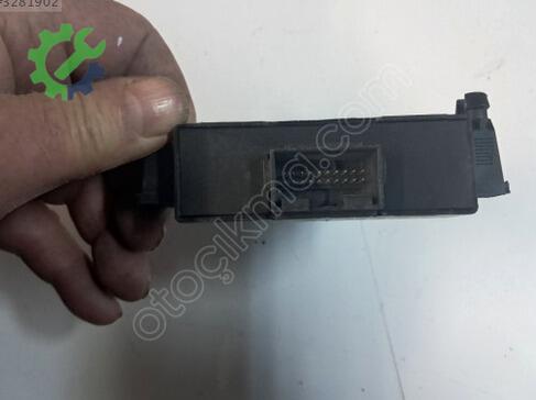 Volkswagen Caddy Beyni 1K0907530K çıkma parça