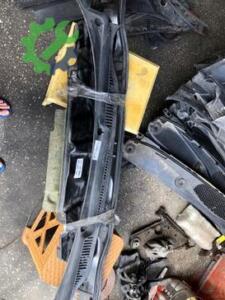 Volkswagen Caddy Ön Cam Alt Sacı Hatasız Orjinal Çıkma
