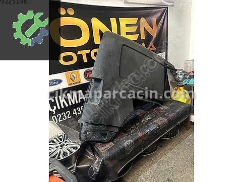 Volkswagen Caddy Sağ Arka Çamurluk çıkma parça