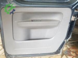 Volkswagen Caddy Sağ Arka Kapı Döşeme Hatasız Orjinal Çıkma