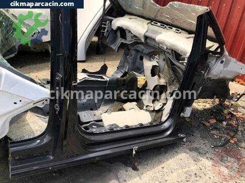 Volkswagen Caddy Biyel çıkma parça