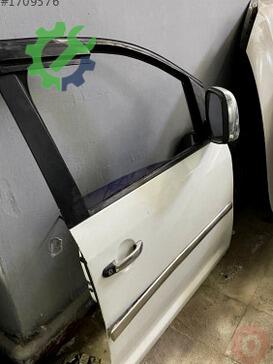 Volkswagen Caddy Sağ Ön Kapı çıkma parça