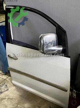 Volkswagen Caddy Sağ Ön Kapı çıkma parça