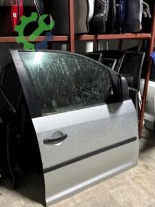 Volkswagen Caddy Sağ Ön Kapı Hatasız Çıkma Orijinal