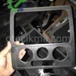 Volkswagen Caddy teyp klima çerçevesi hatasız orjinal çıkma