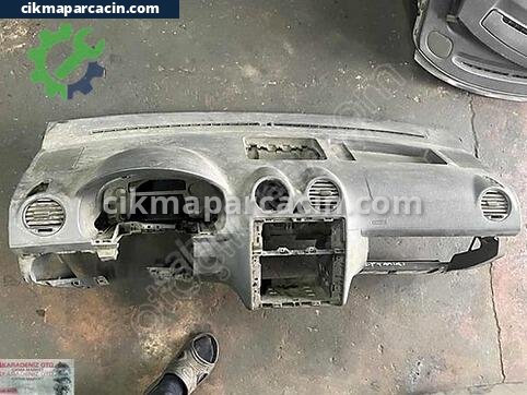 Volkswagen Caddy Torpido çıkma parça