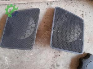 VOLKSWAGEN CADDY TORPİDO HOPARLÖR KAPAKLARI