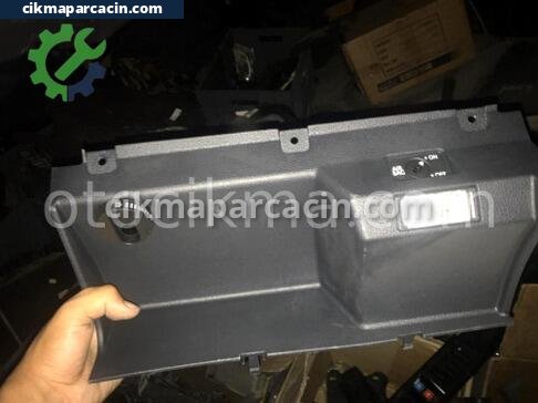 Volkswagen Caddy Torpido Kapağı çıkma parça