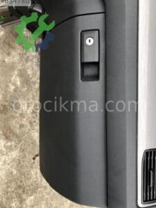 Volkswagen Caddy Torpido kapağı hatasız orjinal çıkma