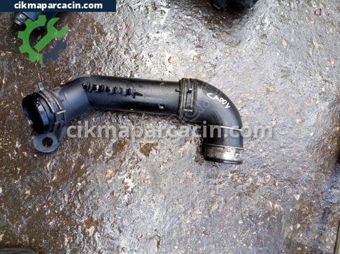 Volkswagen Caddy Turbo Hortumu çıkma parça
