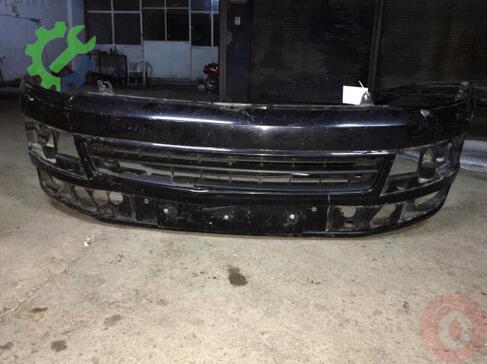 Volkswagen Caravelle Ön Tampon çıkma parça