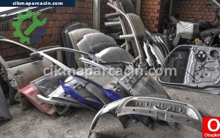 Volkswagen Golf Ön Tampon çıkma parça