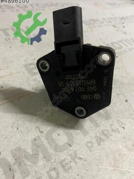 Volkswagen Golf Yağ Basınç Sensörü 04E907660C çıkma parça