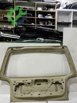 Volkswagen Golf Bagaj Kapağı çıkma parça
