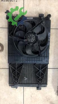 Volkswagen Golf Radyatör çıkma parça