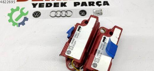 Volkswagen Bora Darbe Sensörü 1J0909606D çıkma parça