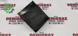 Çıkma Orijinal Küllük Volkswagen Golf 1997-2005 1J0857961