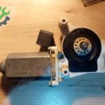 Volkswagen Golf 1998-2004 Orijinal Çıkma Cam Motoru 1J1959801