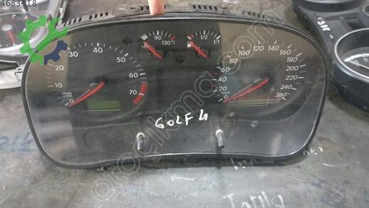 Volkswagen Golf Gösterge çıkma parça