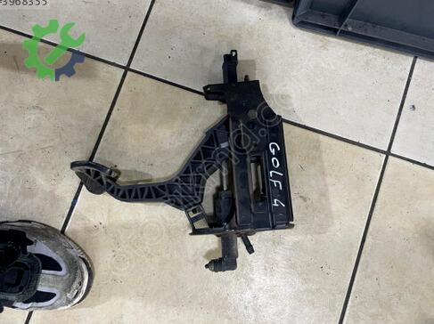 Volkswagen Golf Pedal çıkma parça