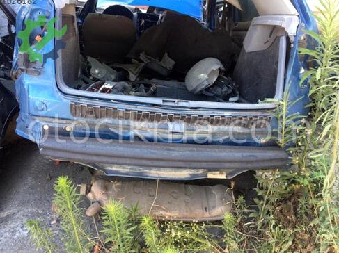 Volkswagen Golf Arka Tampon Demiri çıkma parça