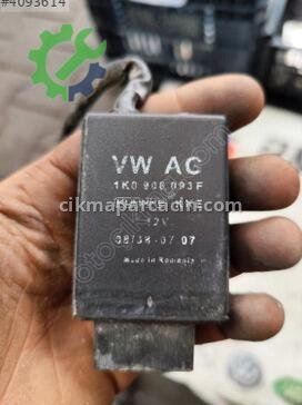 Volkswagen Jetta Röle 1K0906093F çıkma parça