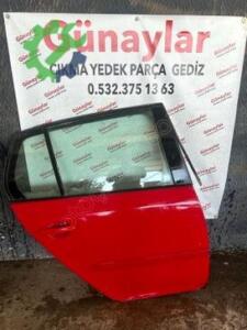 Volkswagen Golf Çıkma Sağ Arka Kapı