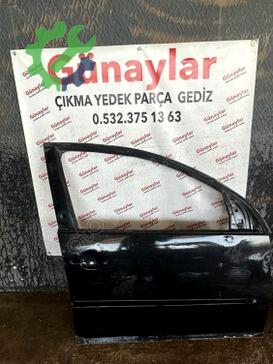 Volkswagen Golf Sağ Ön Kapı çıkma parça