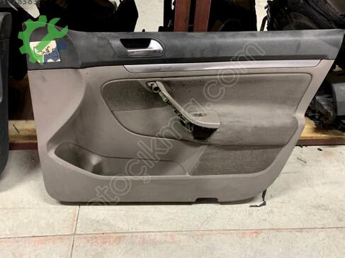Volkswagen Golf Kapı Döşemesi çıkma parça