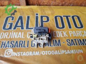 Volkswagen Golf 5 Sigorta Kutusu Hatasız Orjinal Çıkma