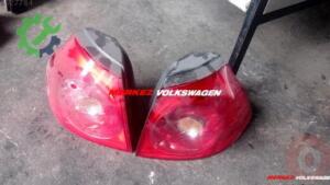 VOLKSWAGEN - GOLF 5 / SOL ARKA STOP (1K6945095G) (2003-2010)