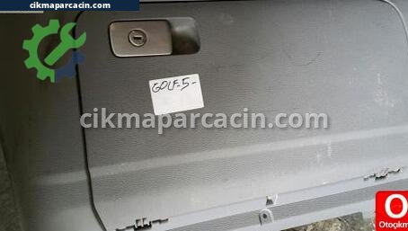 Volkswagen Golf Torpido Kapağı çıkma parça
