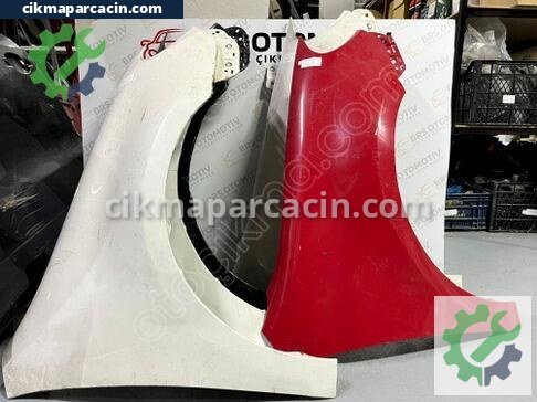 Volkswagen Golf Sağ Çamurluk çıkma parça