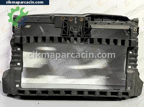 Volkswagen Golf Ön Panel çıkma parça