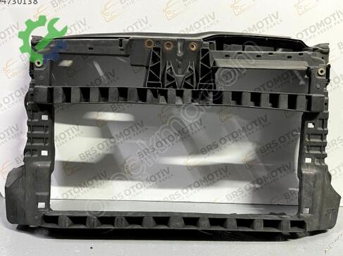 Volkswagen Golf Ön Panel çıkma parça