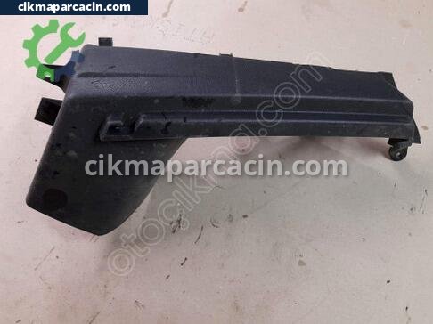 Volkswagen Golf Sağ Bagaj çıkma parça