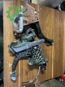 Volkswagen Golf Pedal çıkma parça