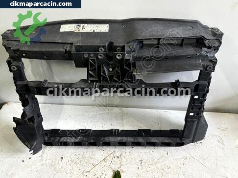 Volkswagen Golf Ön Panel çıkma parça