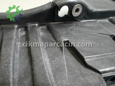 Volkswagen Golf Ön Panel çıkma parça