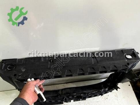 Volkswagen Golf Ön Panel çıkma parça