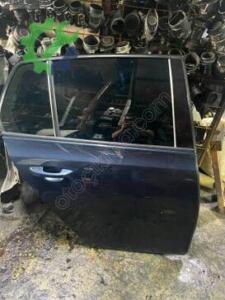 Volkswagen Golf Sağ Arka Kapı Çıkma